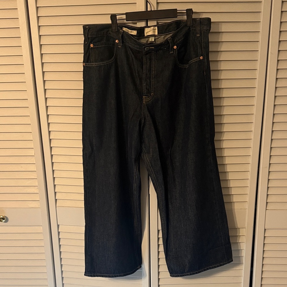 Universal Thread Men's Dark Denim Relaxed Jeans